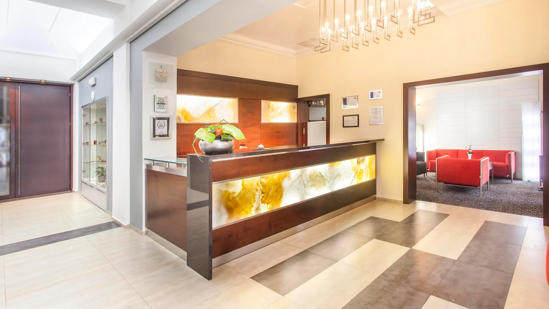 ***  Hotel Lunik Прага Чехия