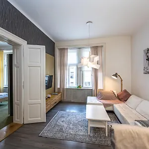 Wishlist Old Residences - Hastalska Apartment